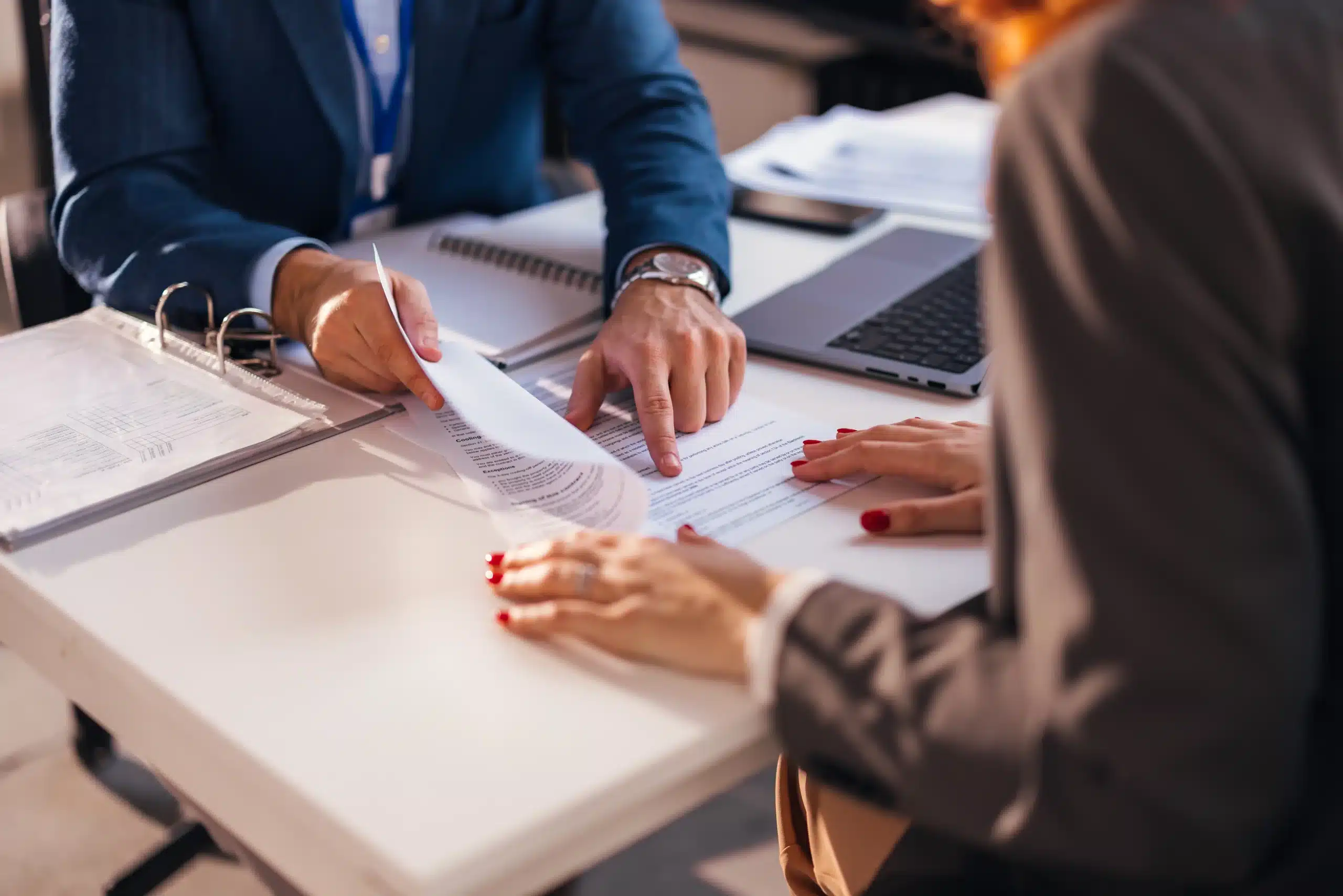 How to Structure Effective Communication Channels With Your Estate Manager